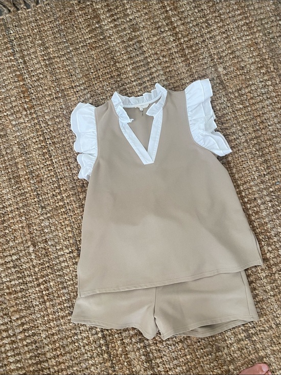 entro Other - entro Beige Two-Piece Ruffle Sleeve Set with White Trim